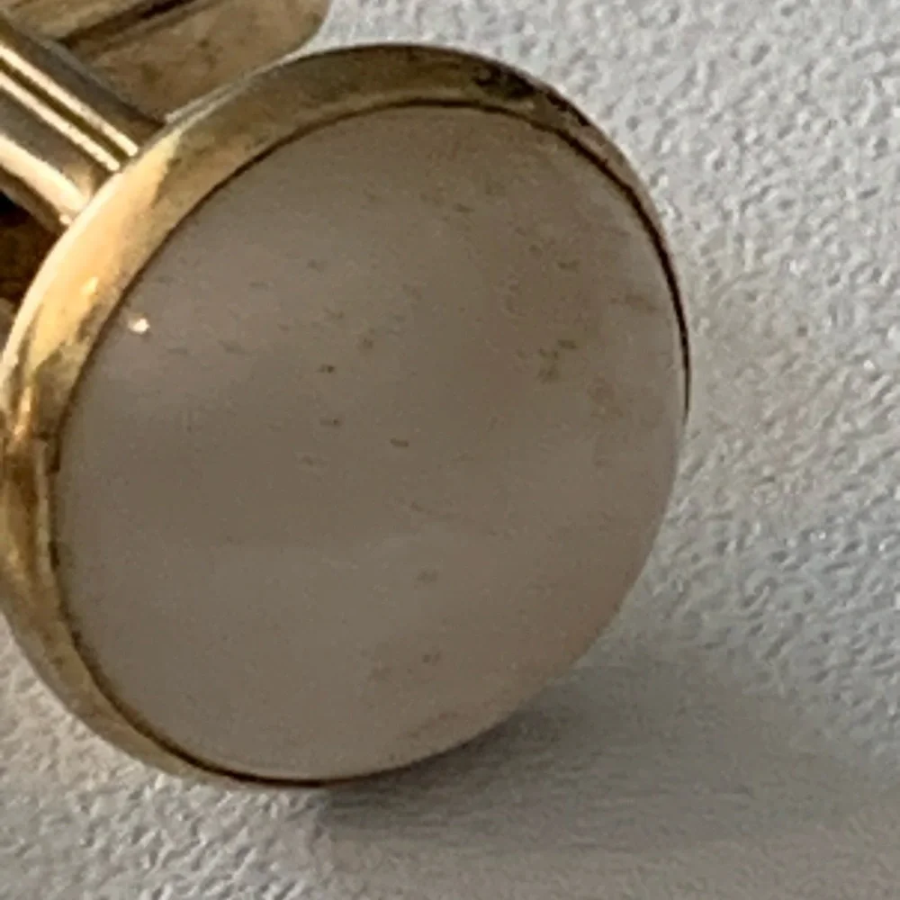 Cream and Gold Circular Cuff Links